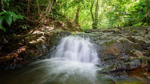 Ton Ao Yon Waterfall