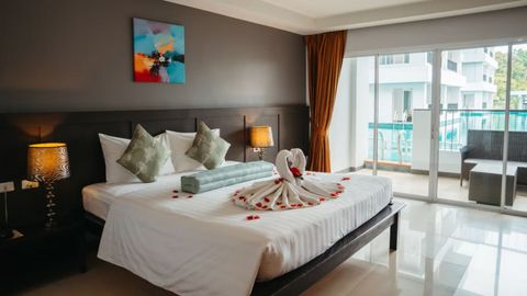 Casa Del M Resort